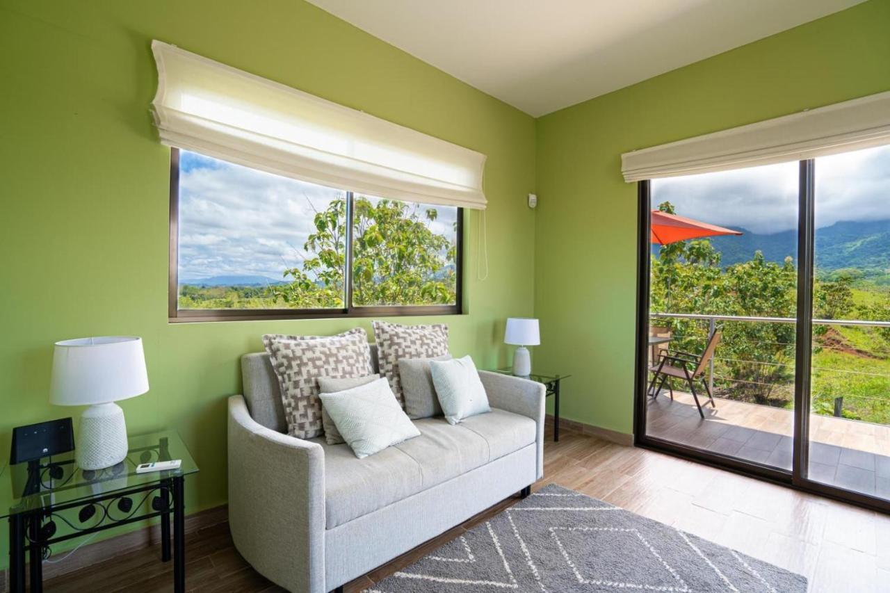 Villa Kiskadee - Beautiful Mountain Views With Private Pool Quepos Esterno foto